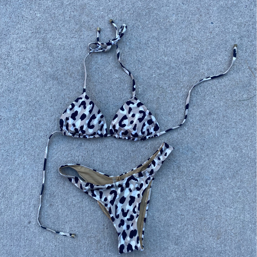 Vitamin A leopard print bikini - Picture 3 of 7